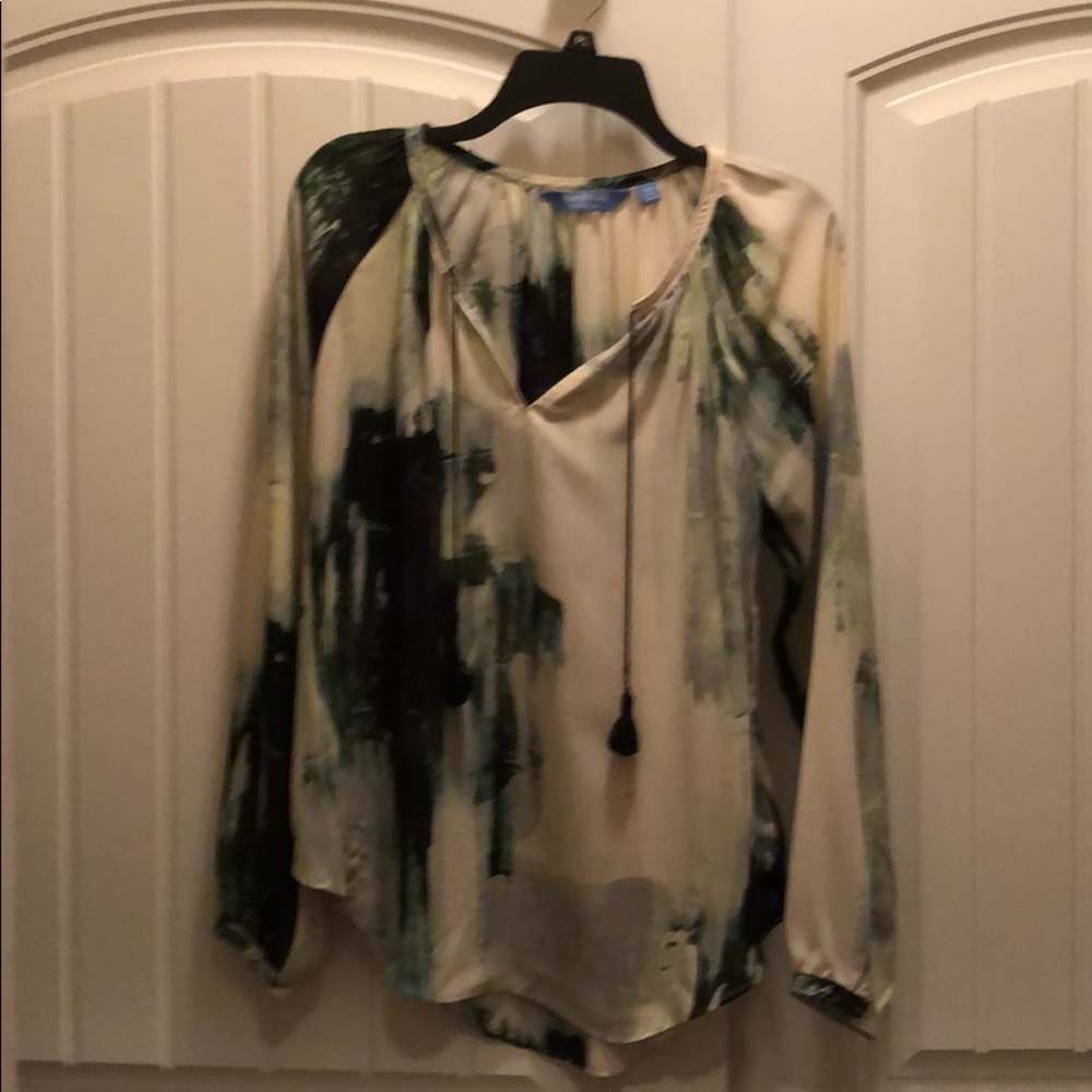 Trendy blouse